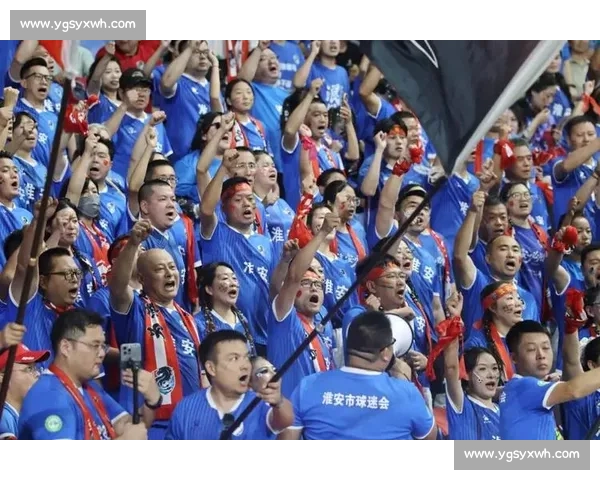 加入足球论坛,共享激情时刻,尽享赛事讨论与球迷互动乐趣